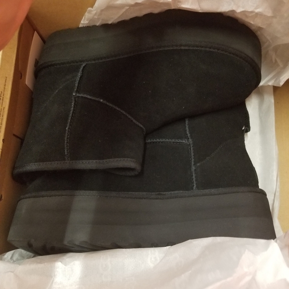 UGG Shoes - Ugg platform